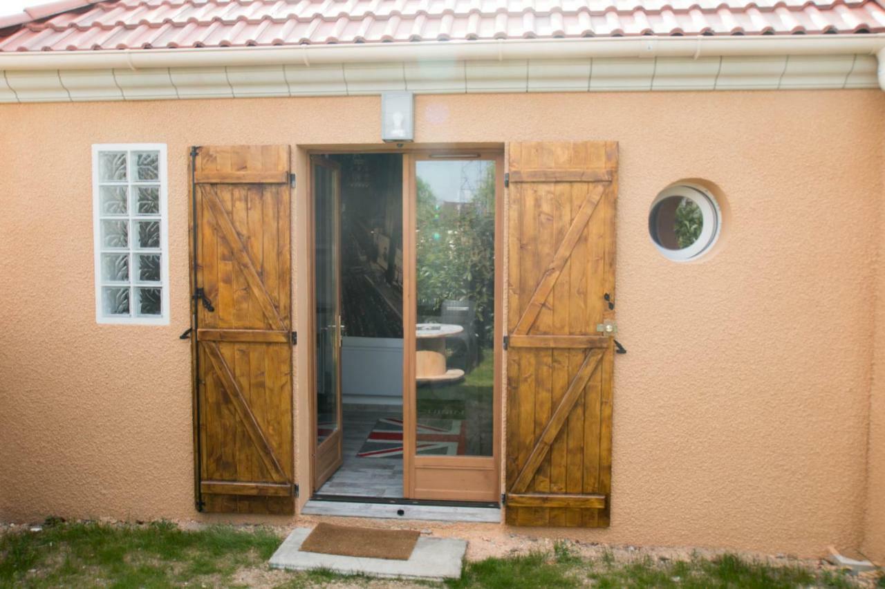 Studio London & Studio Chalet Pannes  Exterior photo